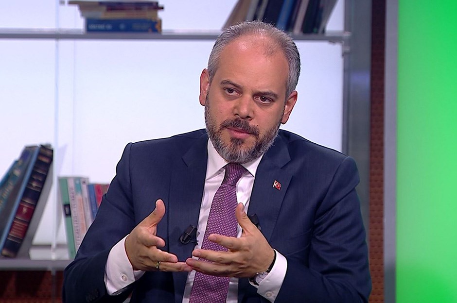 "Kulüpler sadece ve sadece futboldan gelir..."