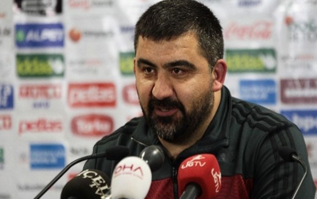 Özat : "Kadromuzdaki oyuncularımızla..."