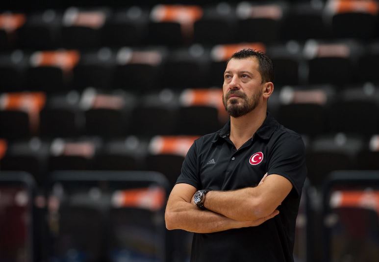 Ufuk Sarıca'dan Larkin açıklaması: "Keşke gelse Şubat'ta oynasa..."