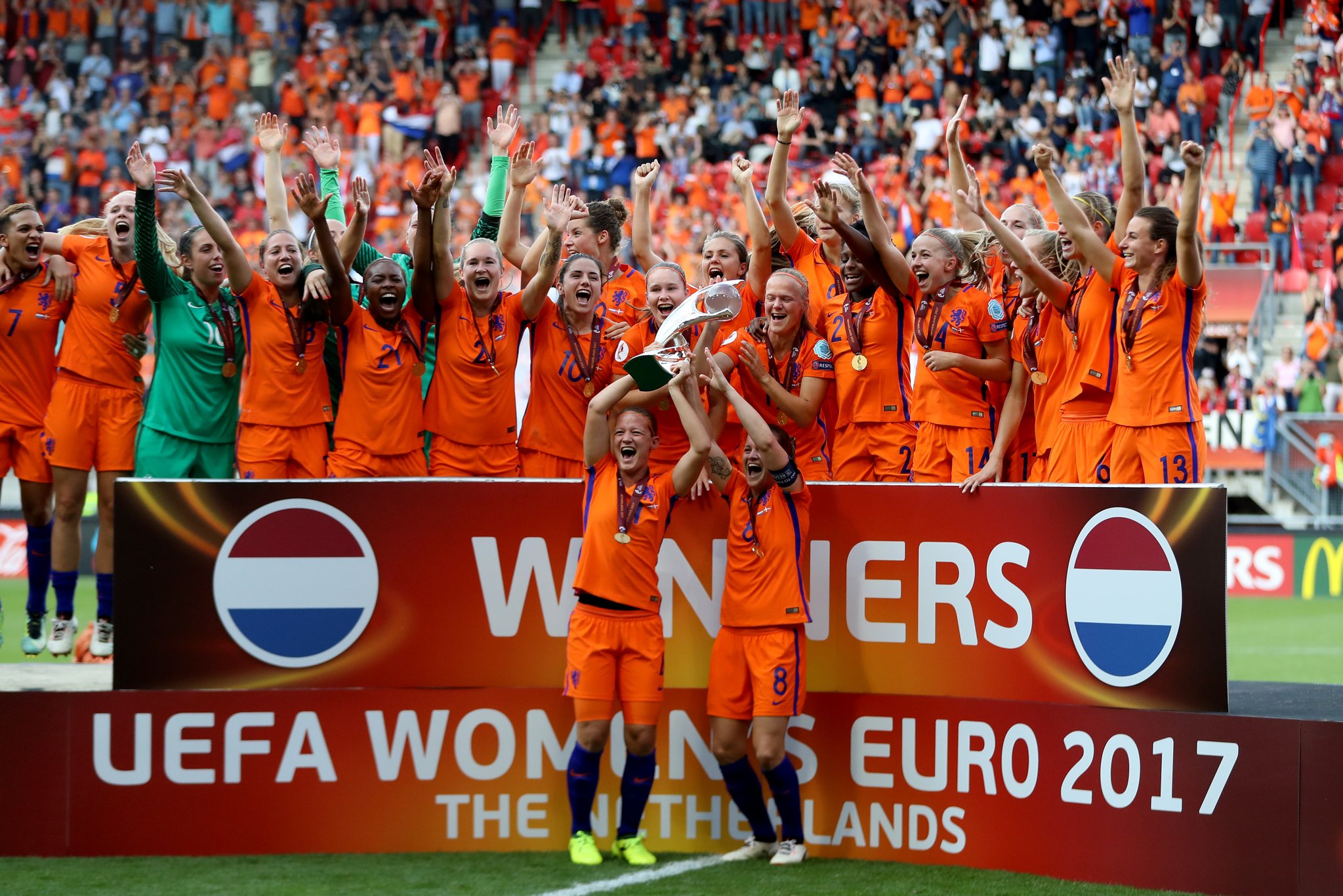 Hollanda ilk kez