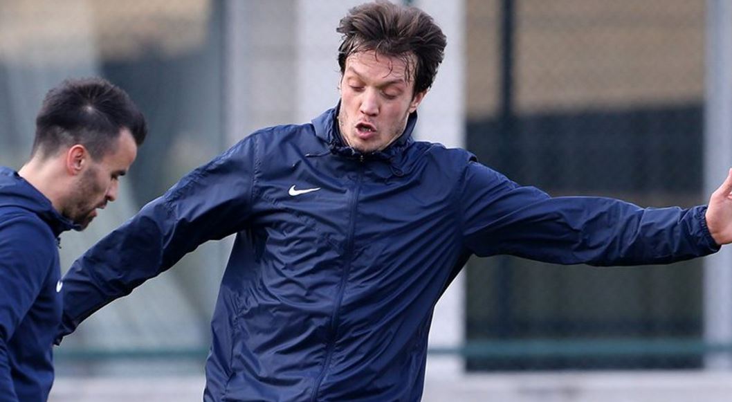 "Futbola yeni başlamış gibi hissediyorum"