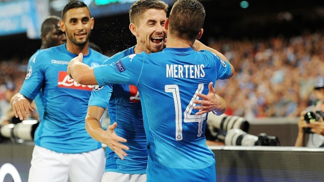 Sneijder'siz Nice, Napoli'ye direnemedi!