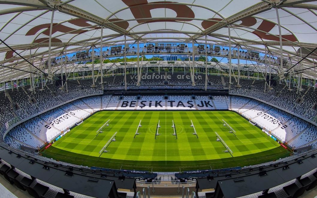 HACİZ MEMURLARI STADA GİTTİ
