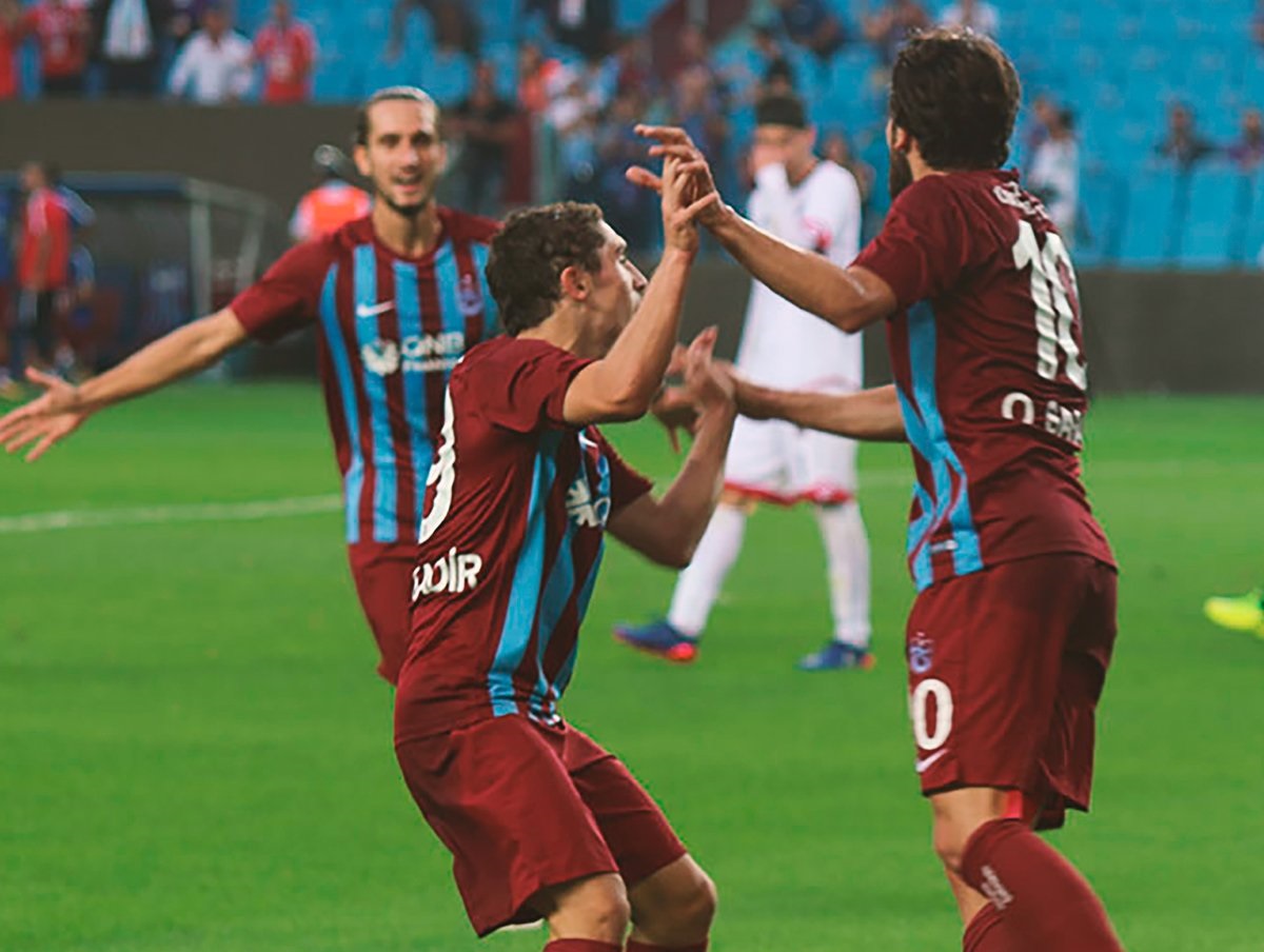 Abdulkadir Omur Kimdir Trabzonspor Da Omur Luk Messi Benzetmesi