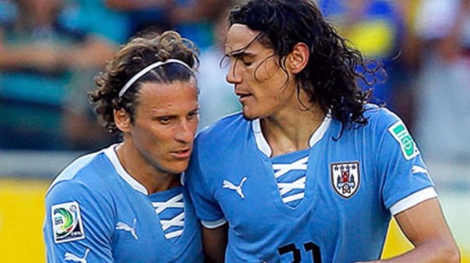 Forlan ateş püskürdü! Dani Alves'e sert sözler!