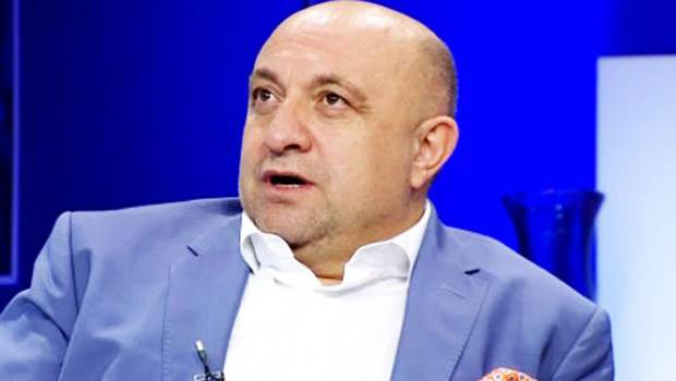 "Galatasaray Beşiktaş'ın önünde..."