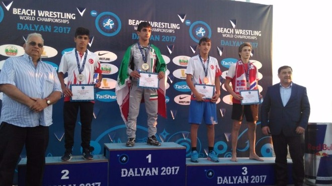 Dünya Plaj Güreşi Şampiyonası başladı!