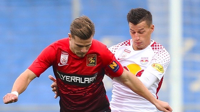 Konyaspor'un rakibi Salzburg bir puanla yetindi