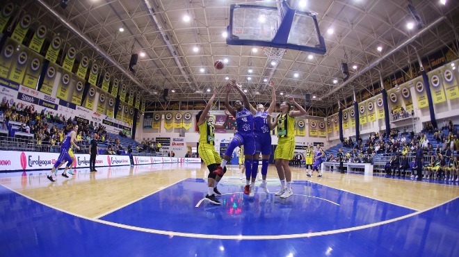 Fenerbahçe evinde galip!