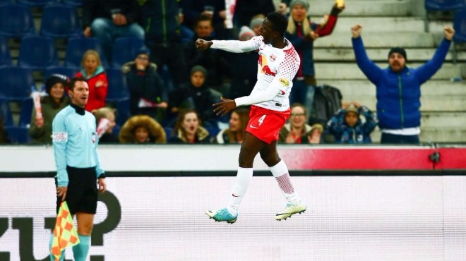 Salzburg iki golle kazandı! Maç fazlasıyla lider...