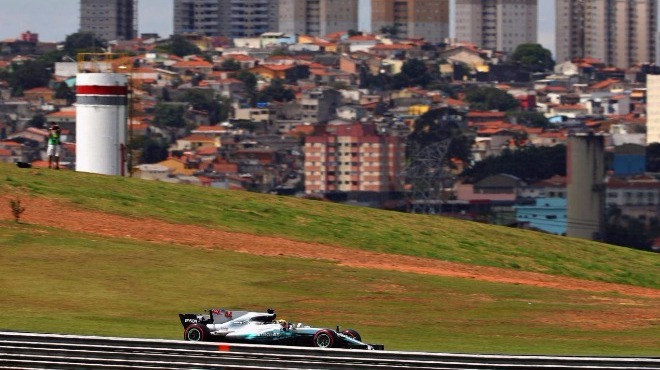 Formula 1'de silahlı soygun şoku!