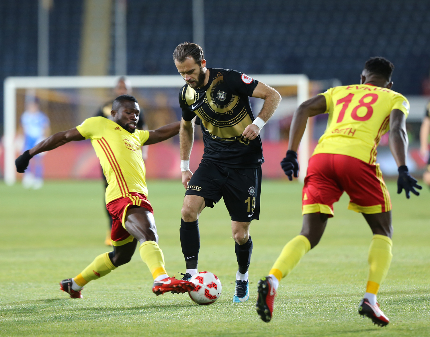 Malatyaspor Yeni Forma - Canlı Anlatım | Fenerbahçe - Yeni ...