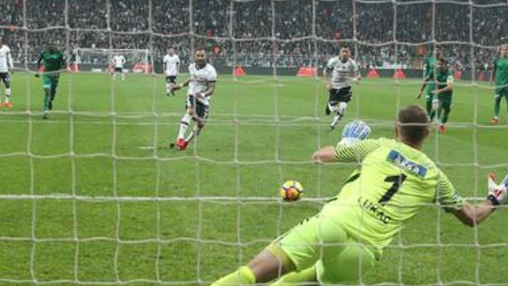 Toplam 15 penaltı