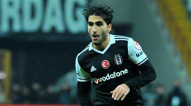 Aras Özbiliz: 4 maç 1 gol