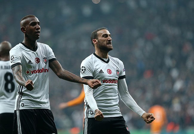 Cenk Tosun: 35 maç 21 gol