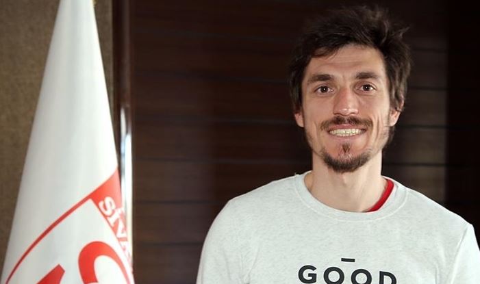 Ergin Keleş’ten öz eleştiri