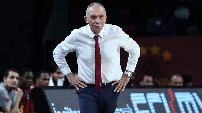 Galatasaray tribünlerinden Erman Kunter'e büyük tepki
