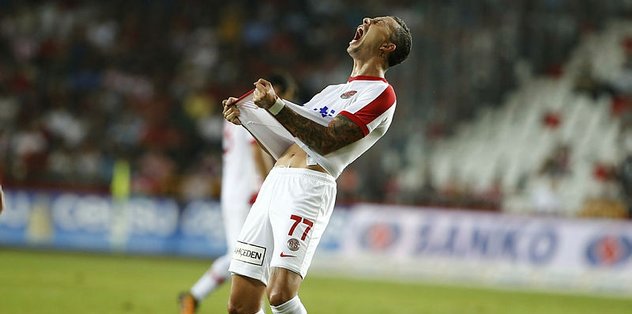 “Antalyaspor’u hak ettiği yere getirmeliyiz”