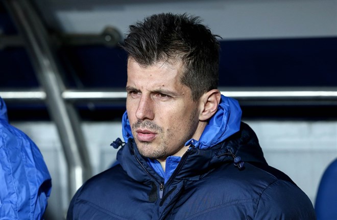 Emre Belözoğlu yedekler arasında