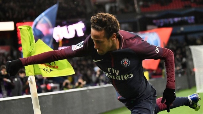 Neymar alev aldı PSG abarttı
