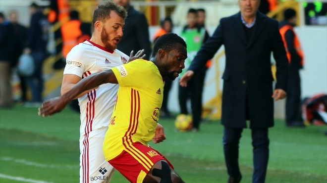 Yeni Malatyasporlu futbolculardan Başkan Çakır'a ziyaret
