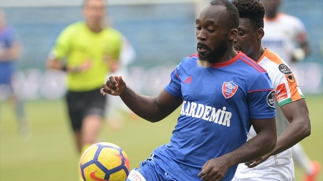 Karabükspor'da sürpriz ayrılıklar!