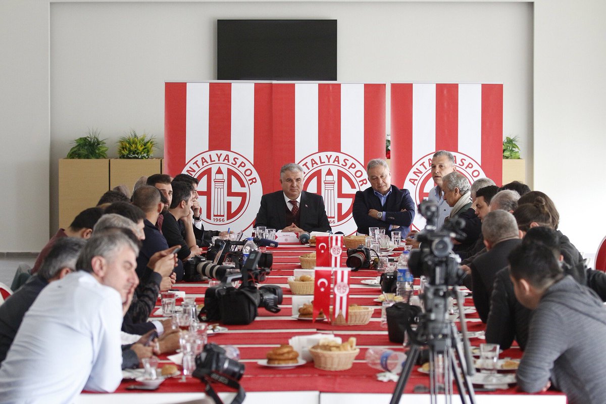 Basın sözcüsü Arıcı’dan poşet açıklaması