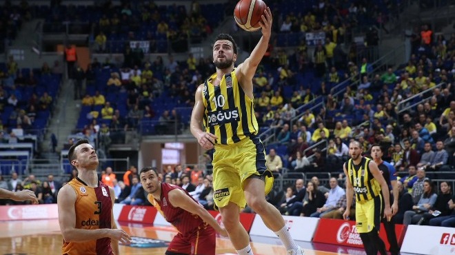 Fenerbahçe'den yeni rekor! Derbi maçtan notlar...
