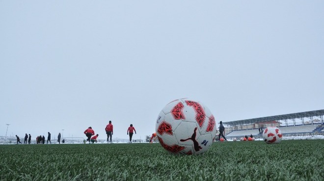 Kars 36 Spor, evinde kazandı