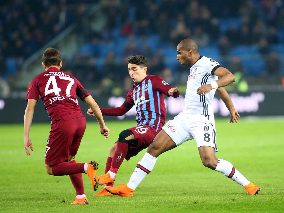 'Trabzonspor'da bir grup var her gelen saldırıyorlar'
