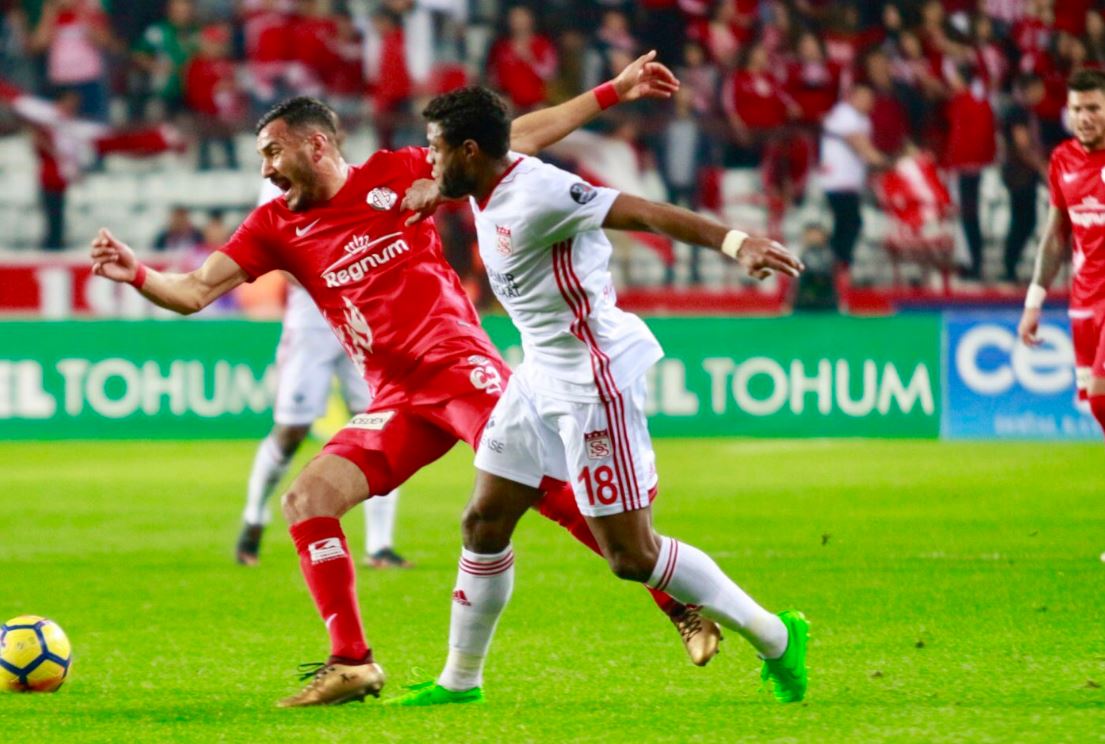 "Antalyaspor'u iyi yerlere getireceğiz"