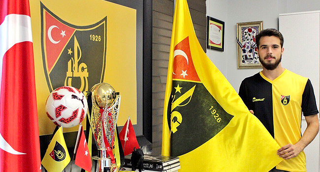 Yeni genç oyuncular var mı?