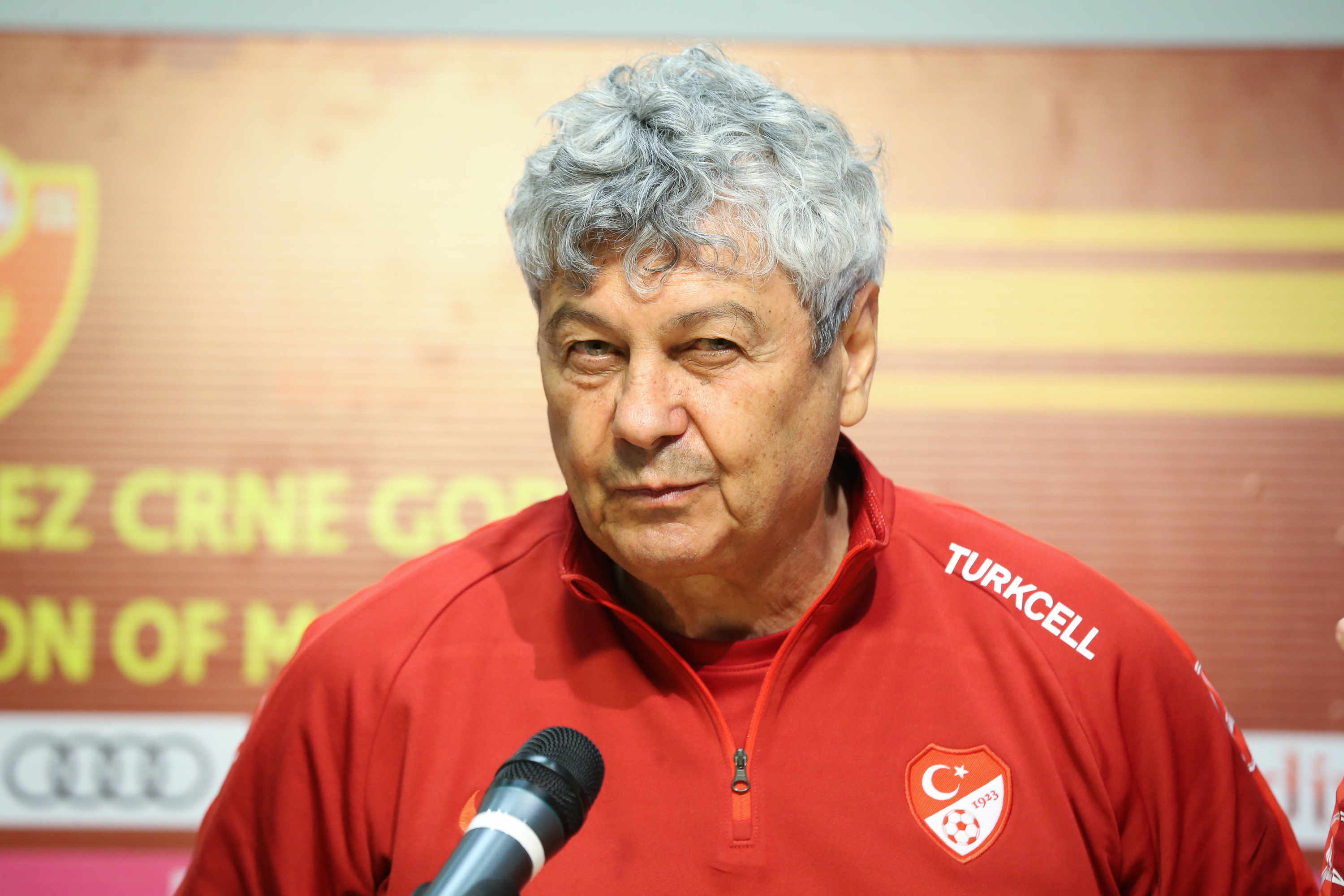 "Lucescu önce kendi ülkesini düzeltsin"