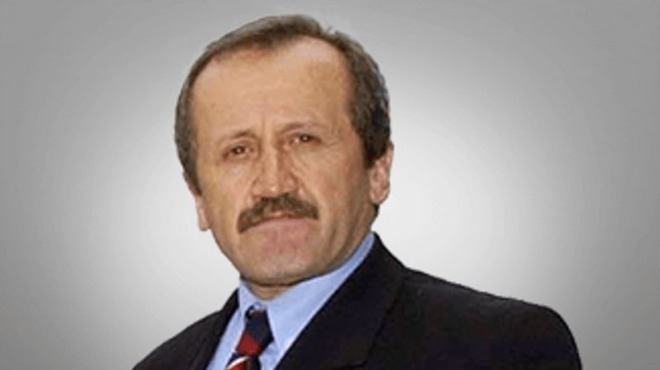 Ahmet Çakır'ın 14. kitabı çıktı