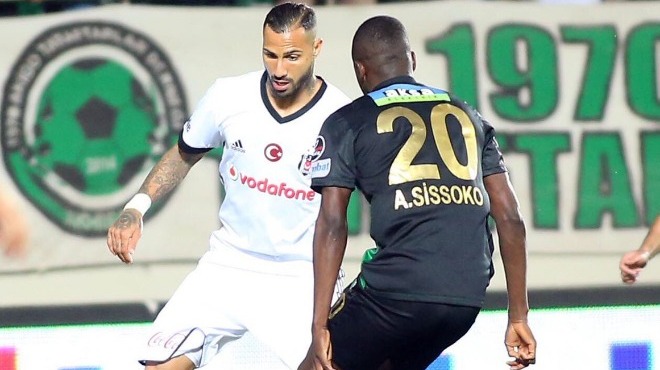Akhisarspor galibiyeti unuttu