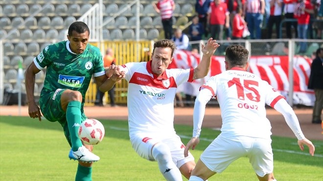 Samsunspor derbide yıkıldı!