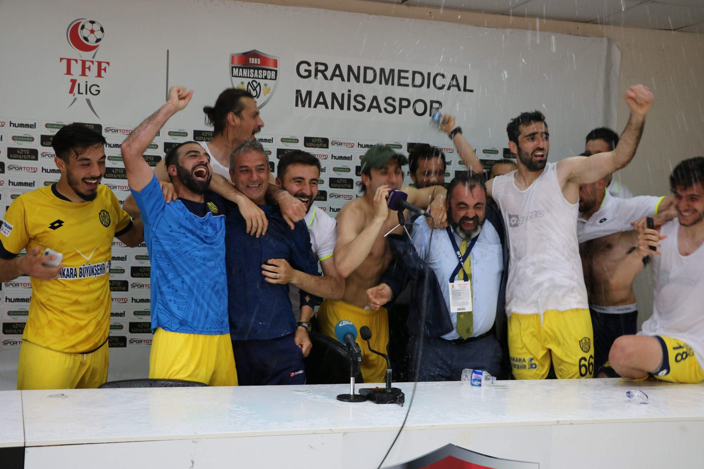 "İsmail Kartal ve ekibiyle yola devam etmek istiyoruz"