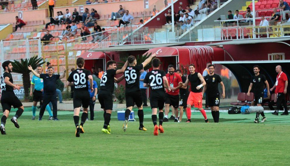 Eskişehirspor neden düşüşe geçti?