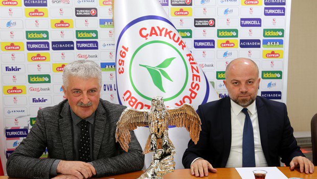"Rizespor'un her anlamda adından söz ettirmesi için çalışıyoruz"