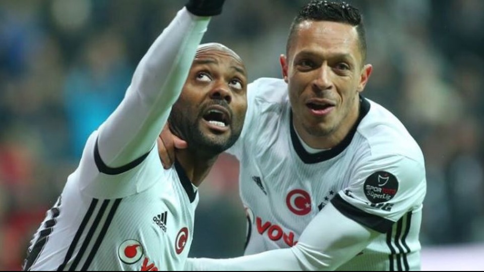 Vagner Love, Beşiktaş'ta kalmalı mı?