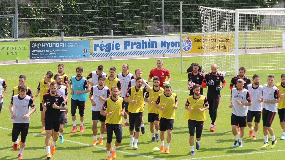 A Milli Futbol Takımı'nda Rusya maçı hazırlıkları sürüyor
