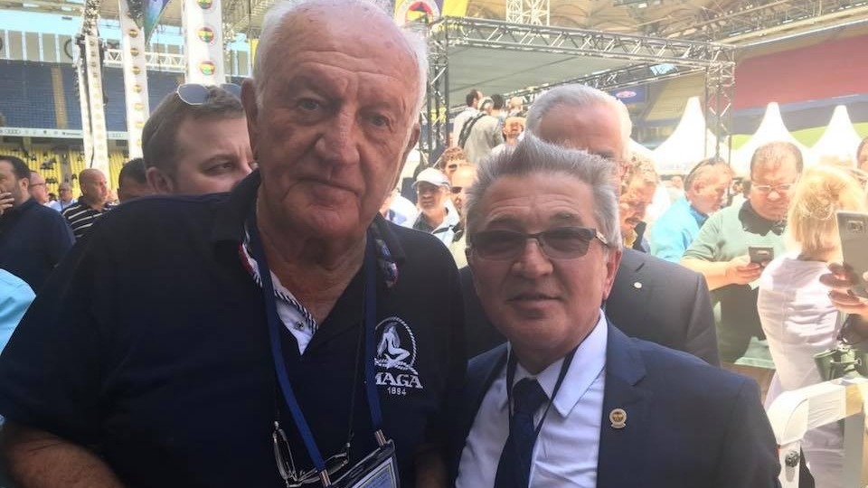 Bilecikli Fenerbahçeliler İstanbul'a çıkartma yaptı!