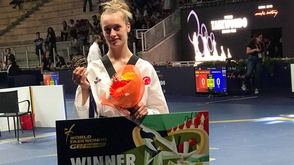Zeliha Ağrıs'tan bronz madalya!