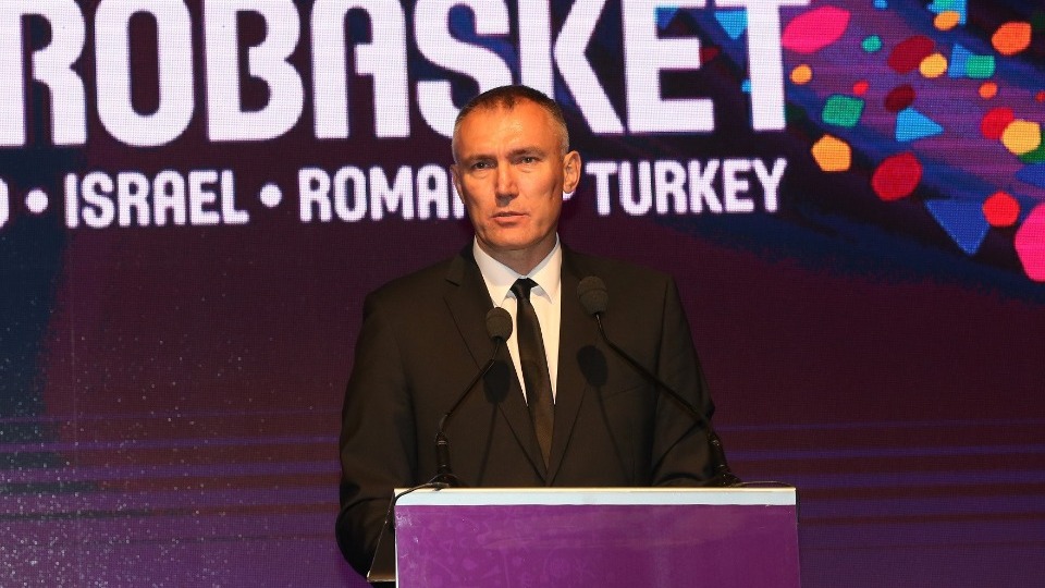 Kamil Novak: “Euroleague basketbola zarar veriyor”