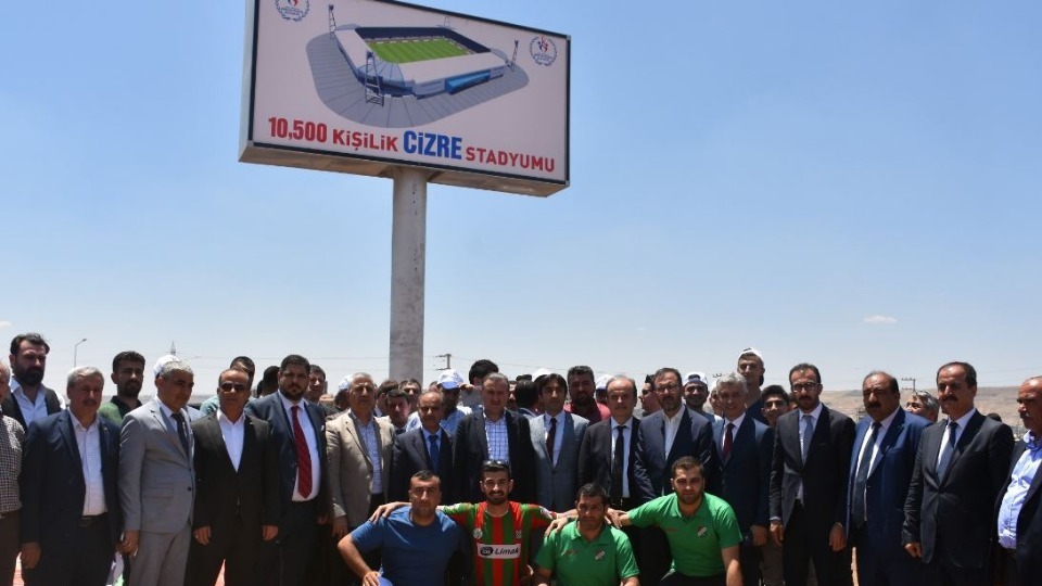 Cizre'ye 10 bin 500 kişilik stadyum yapılıyor