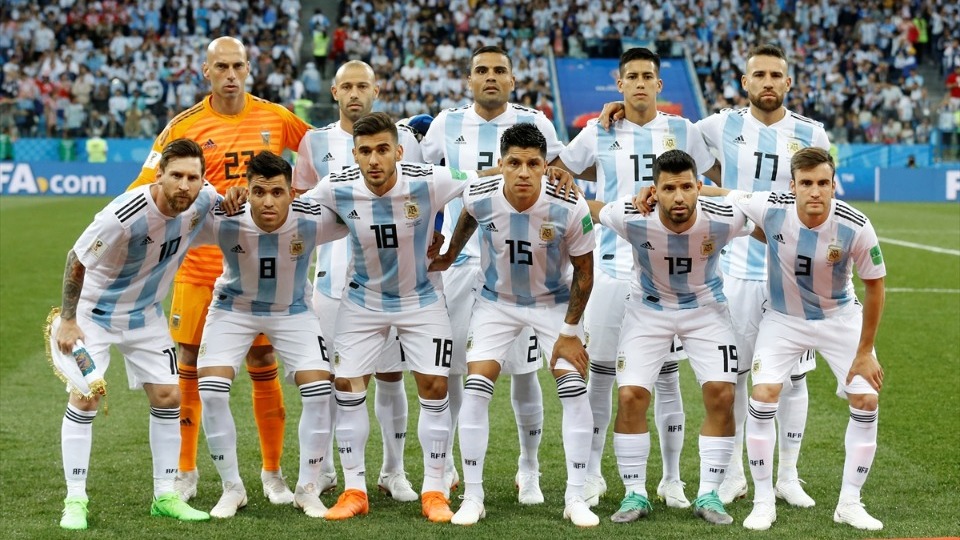 Arjantin'de büyük şok! Tam 8 futbolcu...