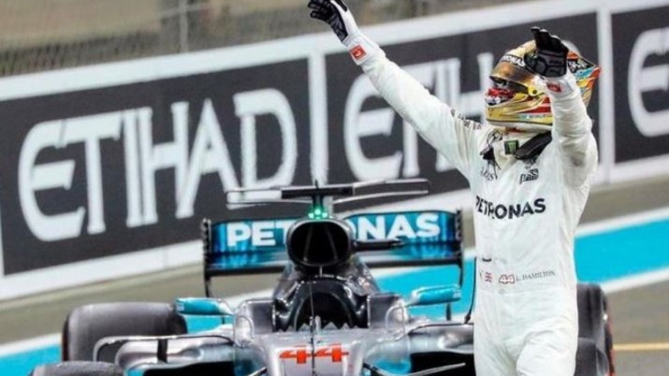 Fransa'nın patronu Lewis Hamilton