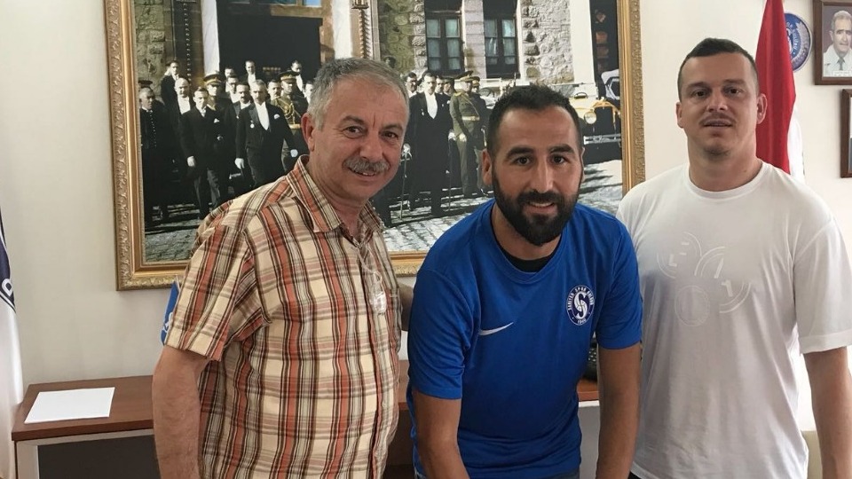 Sarıyer, Hüseyin Bak'la 1 yıllık sözleşme imzaladı