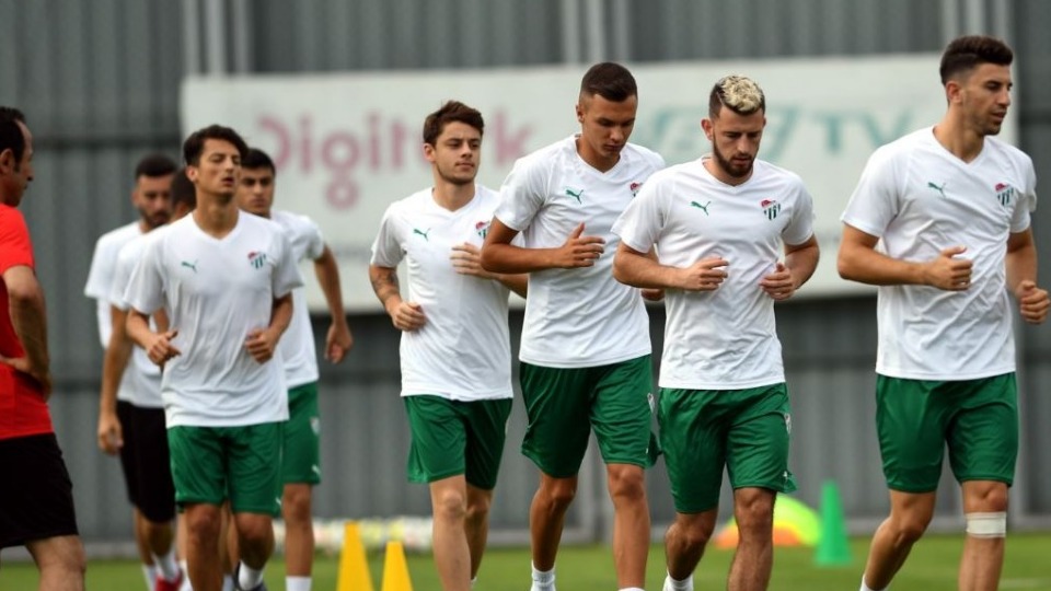Bursaspor yeni sezon hazırlıklarına başladı