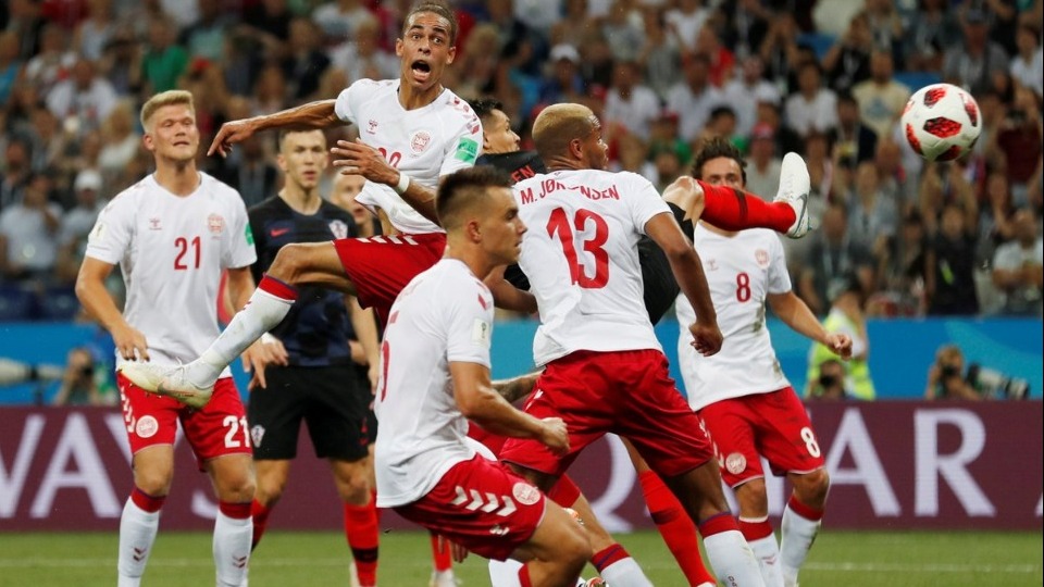 Danimarka futbolu krizde! Futbolcular kampı terk etti...